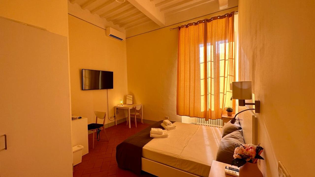 B&B - Residenza D'Epoca Piazza Cairoli Pise Extérieur photo